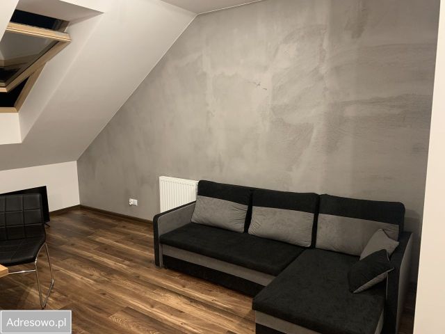 Mieszkanie 3-pokojowe Wieliczka, ul. Sadowa. Zdjęcie 1