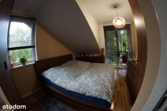 dom szeregowy, 4 pokoje Częstochowa Stradom, ul. Spadochroniarzy. Zdjęcie 1