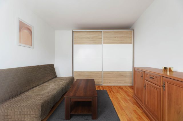 Mieszkanie 1-pokojowe Kęty Centrum, ul. Świętokrzyska. Zdjęcie 1