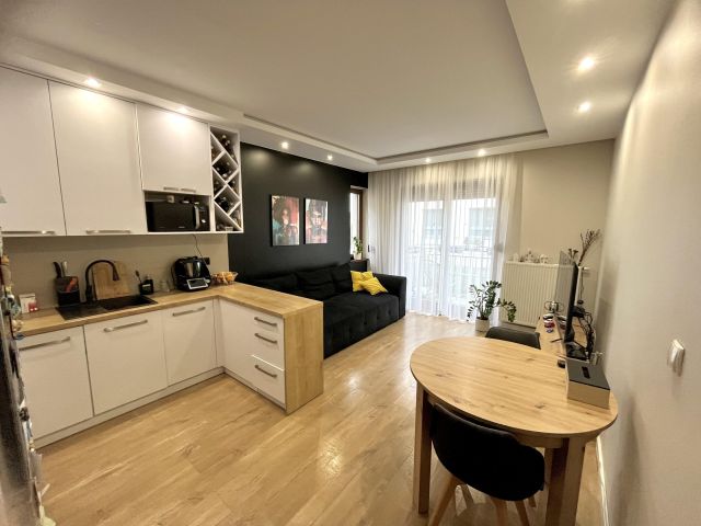 Mieszkanie 3-pokojowe Wrocław Ołtaszyn, ul. Ułańska. Zdjęcie 1