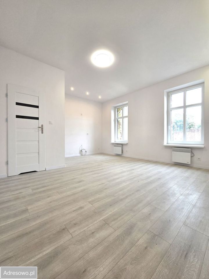 Mieszkanie 2-pokojowe Bytom Śródmieście, pl. Stefana Żeromskiego. Zdjęcie 6