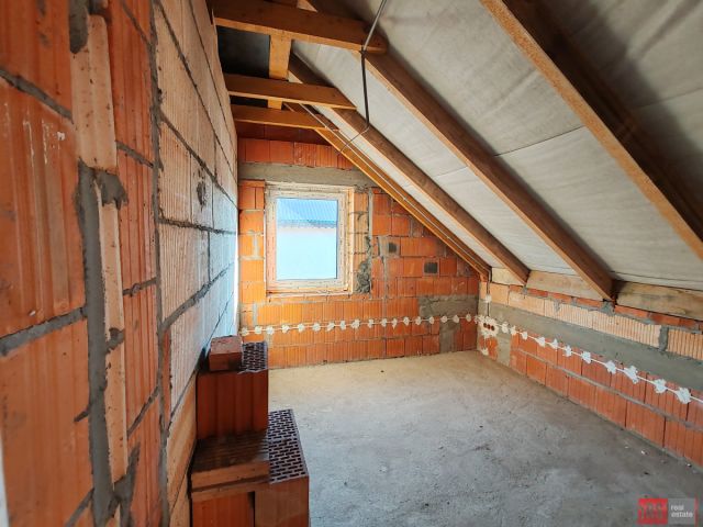 dom wolnostojący, 6 pokoi Władysławów, ul. Orla. Zdjęcie 14
