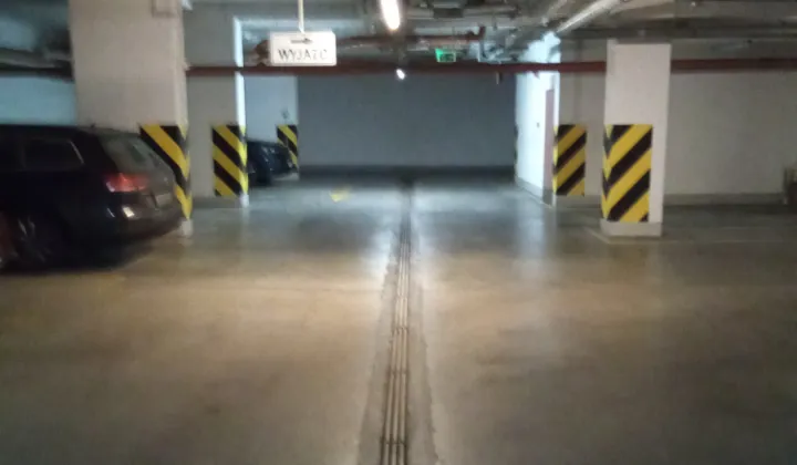 Garaż/miejsce parkingowe Wrocław Huby, ul. Nyska