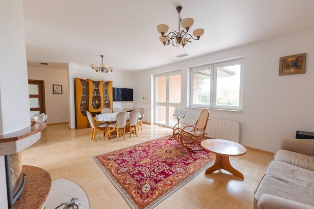 dom wolnostojący, 4 pokoje Borowa Góra. Zdjęcie 3