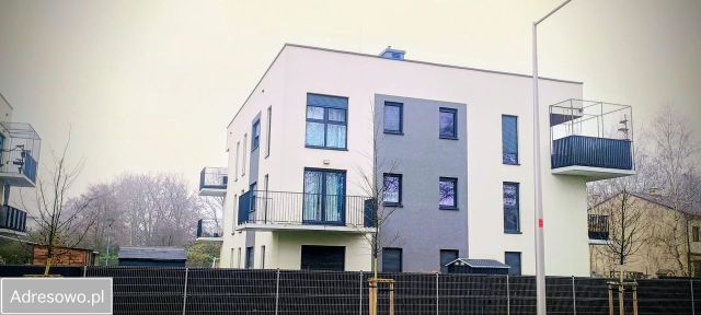 Mieszkanie 4-pokojowe Wrocław Lipa Piotrowska, ul. Waniliowa. Zdjęcie 1