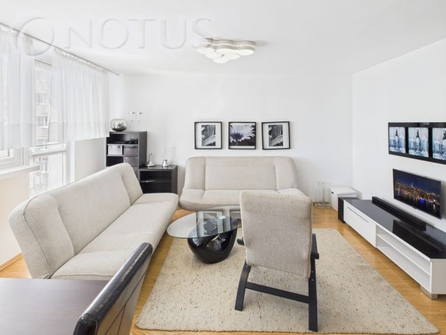 Mieszkanie 2-pokojowe Gniezno, ul. Tadeusza Sobieralskiego. Zdjęcie 2