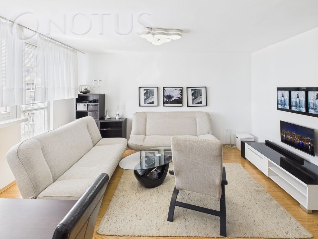 Mieszkanie 2-pokojowe Gniezno, ul. Tadeusza Sobieralskiego. Zdjęcie 2