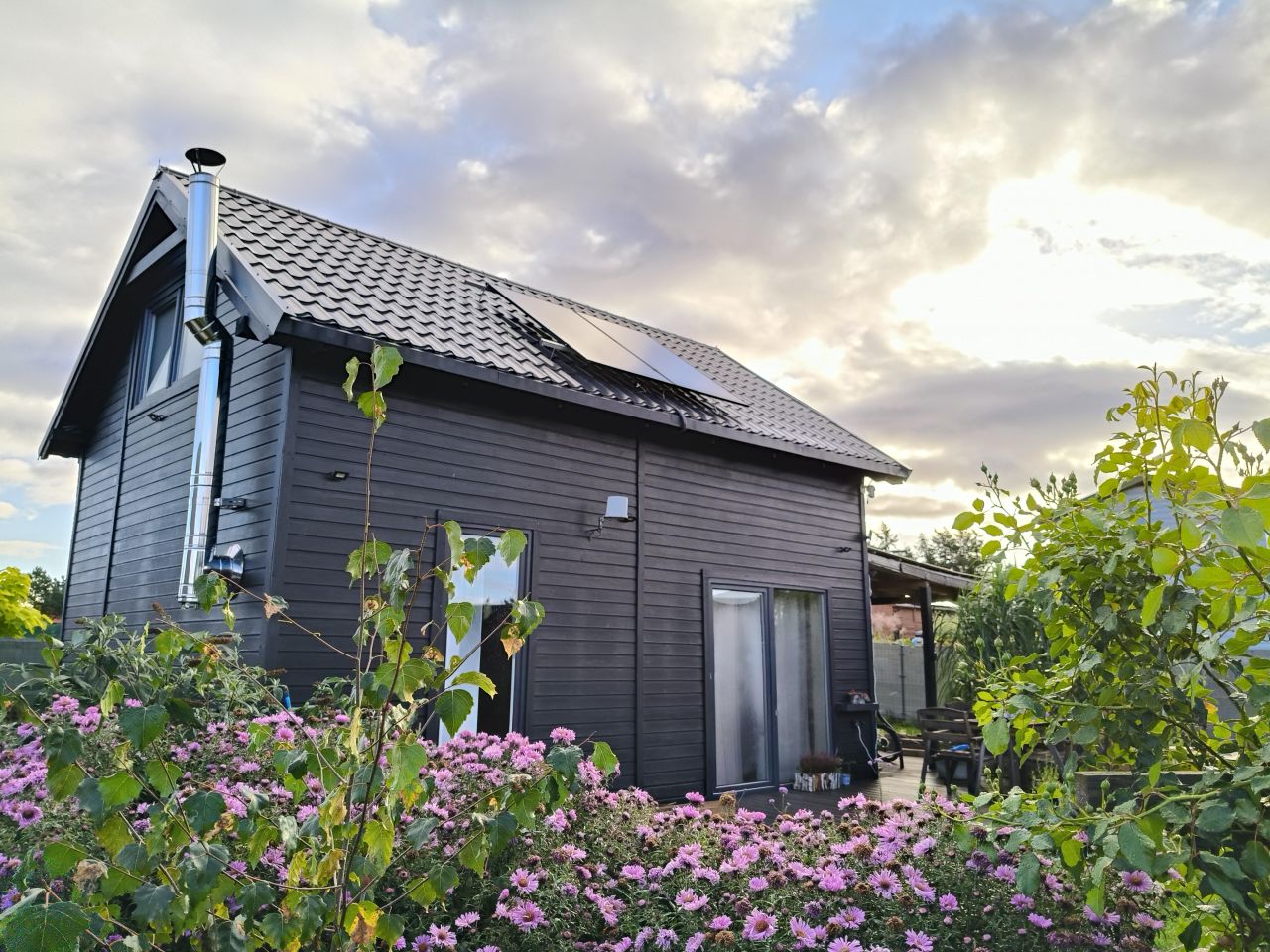 dom wolnostojący, 3 pokoje Zbychowo, ul. Plażowa