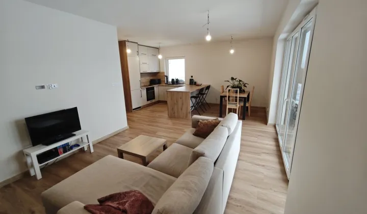 bliźniak, 4 pokoje Dąbrowa