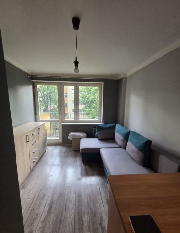 Mieszkanie 3-pokojowe Kielce Centrum, ul. Grunwaldzka. Zdjęcie 1