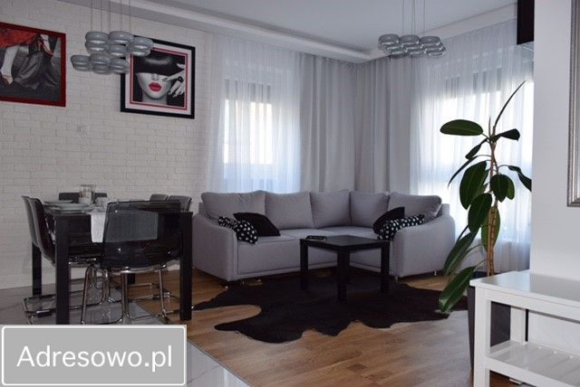 Mieszkanie 2-pokojowe Warszawa Ochota, ul. Wacława Sierpińskiego. Zdjęcie 1