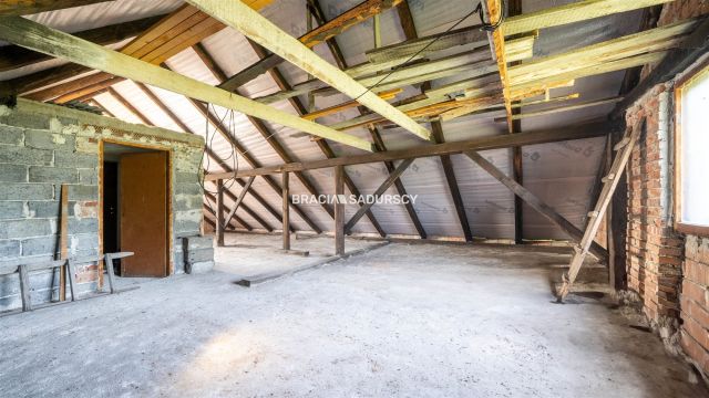 dom wolnostojący, 8 pokoi Libertów, ul. św. Floriana. Zdjęcie 12