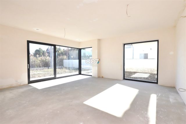 bliźniak, 5 pokoi Modlniczka. Zdjęcie 1