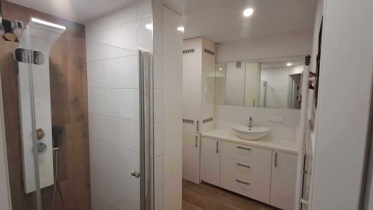 Mieszkanie 3-pokojowe Mielec Borek, ul. Jerzego Bajana. Zdjęcie 9