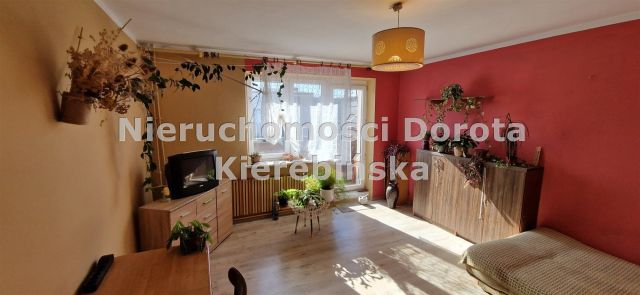 Mieszkanie 3-pokojowe Tomaszów Mazowiecki, ul. Poprzeczna. Zdjęcie 1