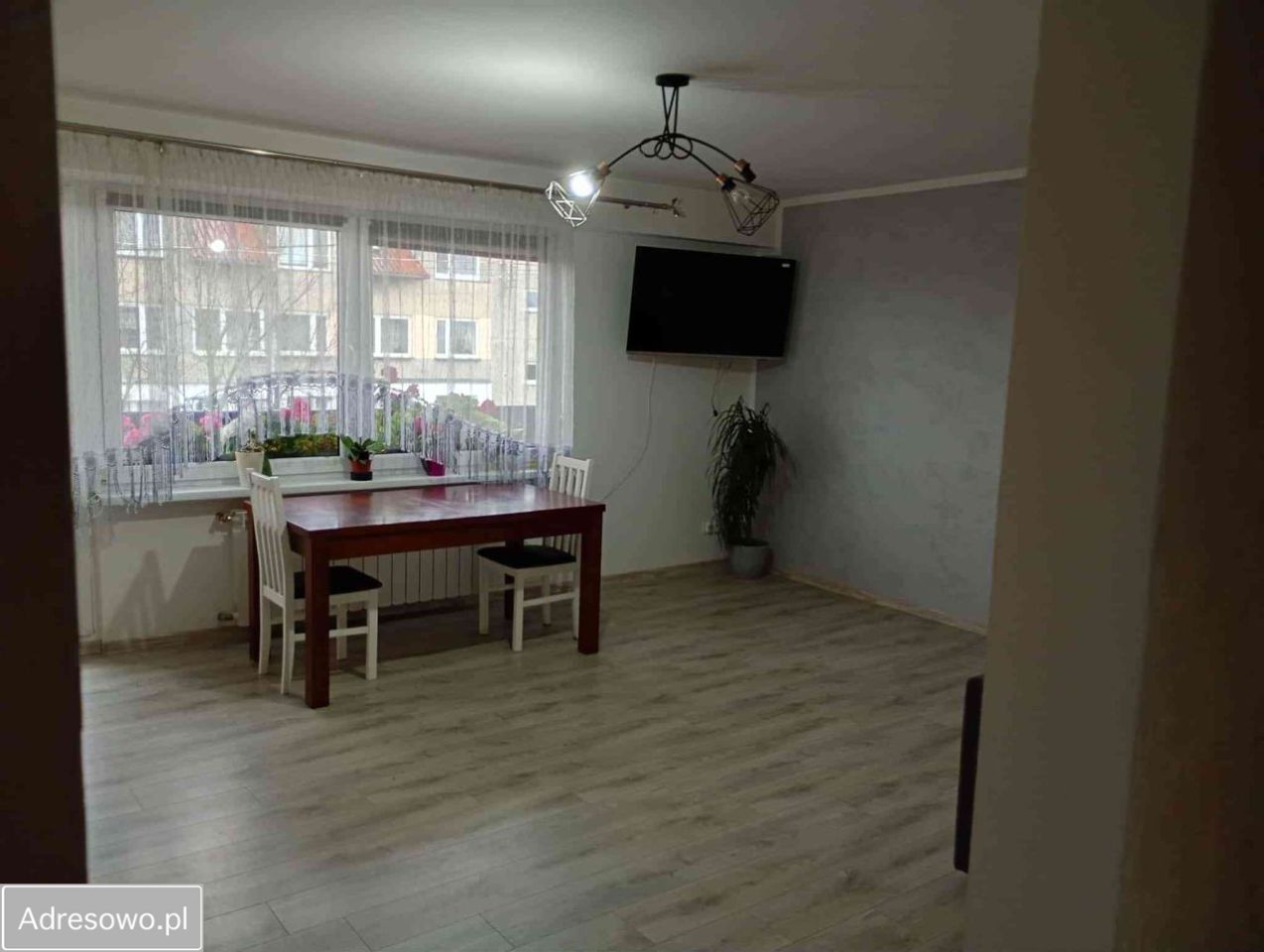 Mieszkanie 4-pokojowe Borki