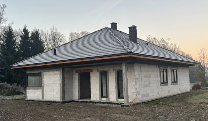 dom wolnostojący, 4 pokoje Rychwałd, ul. Młyńska