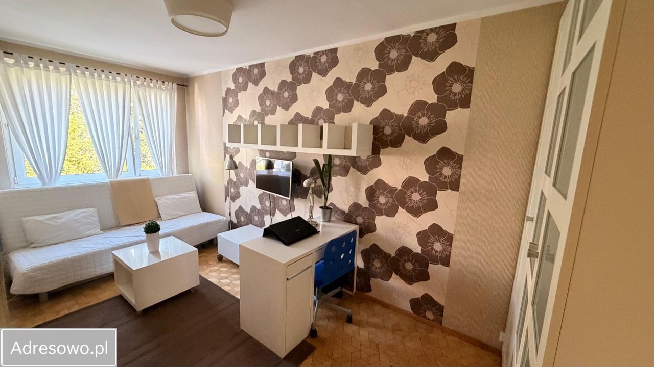 Mieszkanie 3-pokojowe Tychy Centrum, al. marsz. Piłsudskiego. Zdjęcie 6