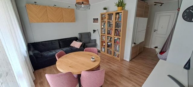 Mieszkanie 4-pokojowe Bydgoszcz, ul. Białogardzka. Zdjęcie 1