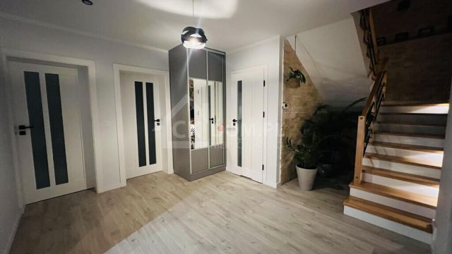 dom wolnostojący, 4 pokoje Niedziałki. Zdjęcie 13