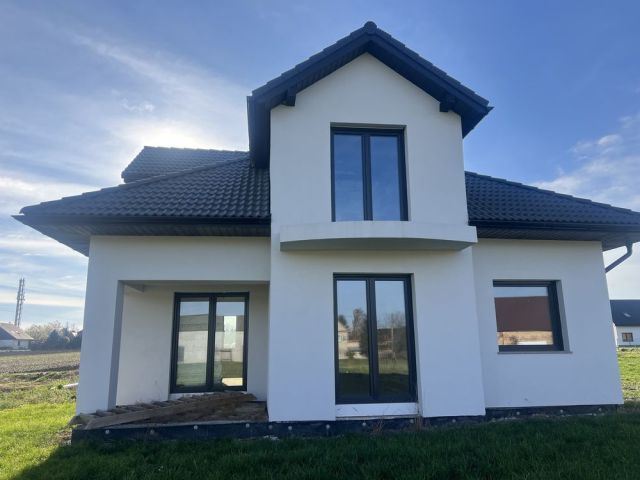 dom wolnostojący Jaworek. Zdjęcie 1