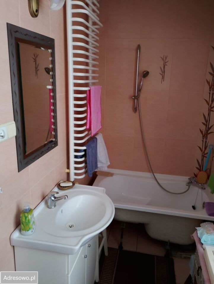 dom wolnostojący, 1 pokój Zagórze. Zdjęcie 7