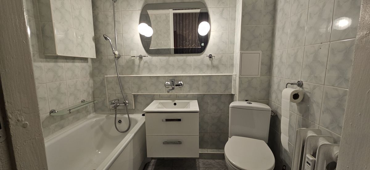 Mieszkanie 2-pokojowe Wrocław Różanka, ul. Teodora Parnickiego. Zdjęcie 9