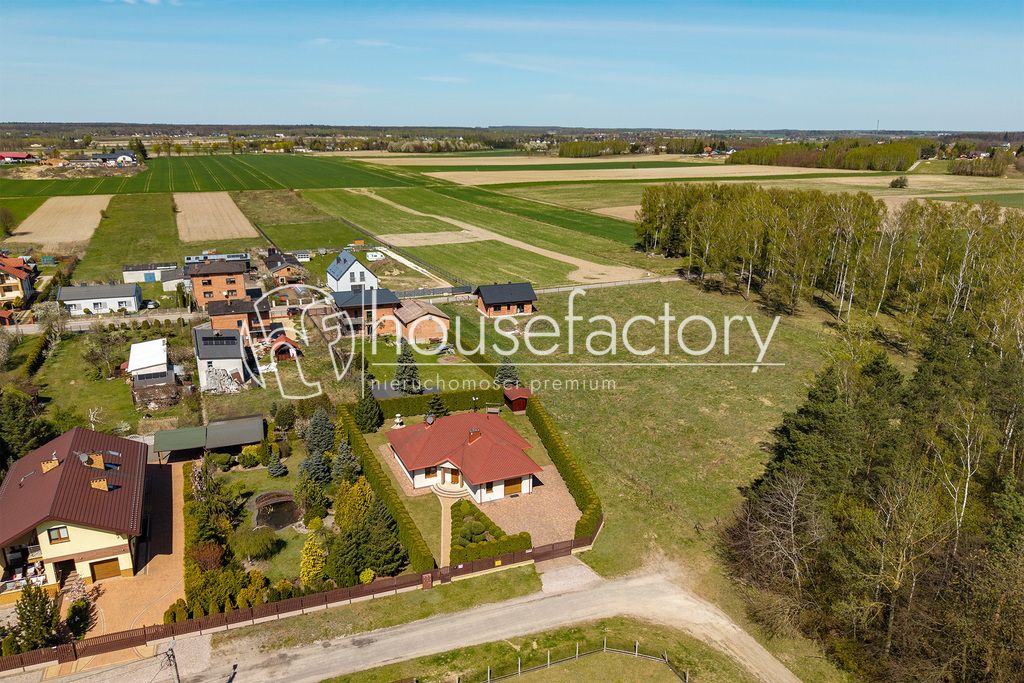 dom wolnostojący, 3 pokoje Nowy Bedoń. Zdjęcie 19