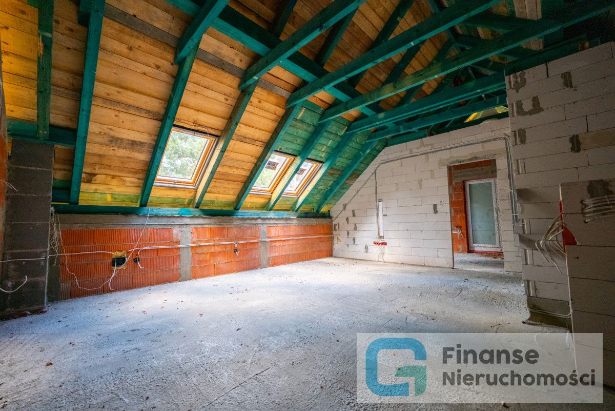 dom wolnostojący, 4 pokoje Lisna. Zdjęcie 17