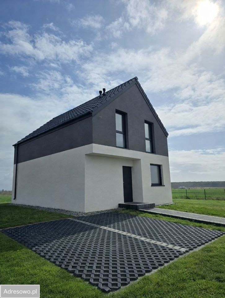 dom wolnostojący, 5 pokoi Wolin, ul. Stefana Jaracza. Zdjęcie 1