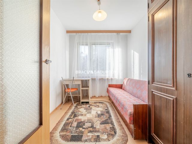 Mieszkanie 3-pokojowe Kraków Czyżyny, os. Dywizjonu 303. Zdjęcie 10