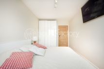 Mieszkanie 4-pokojowe Łódź Rokicie. Zdjęcie 4