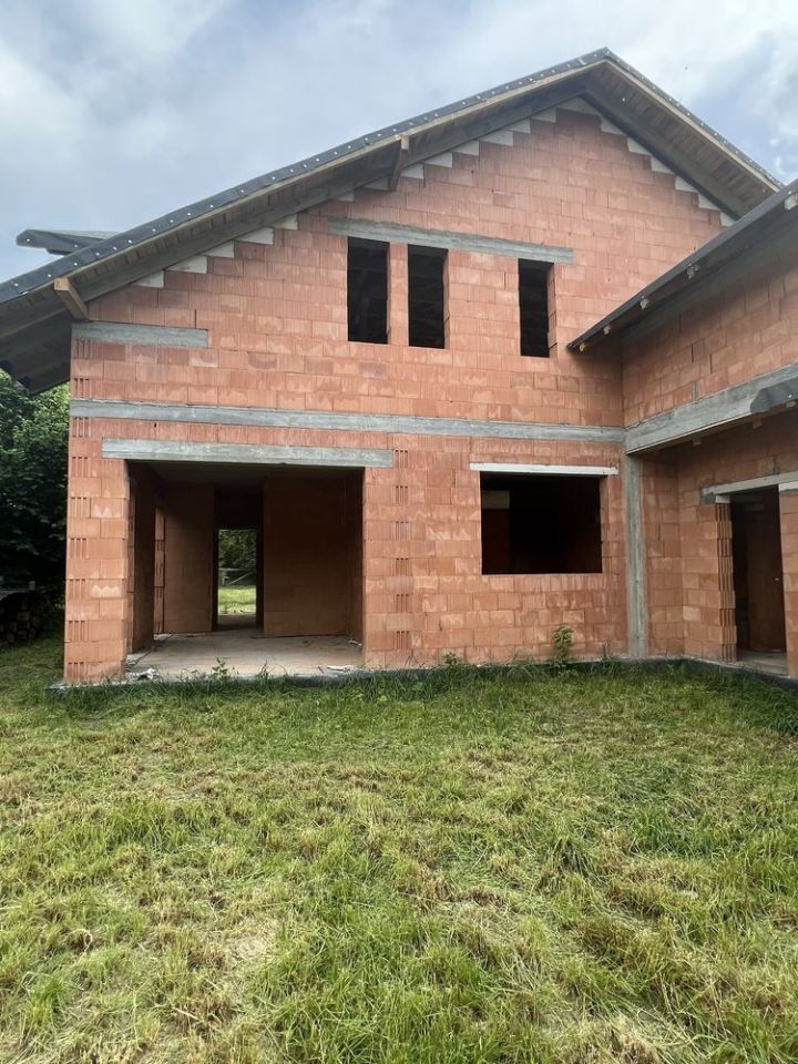 dom wolnostojący Łoś. Zdjęcie 3