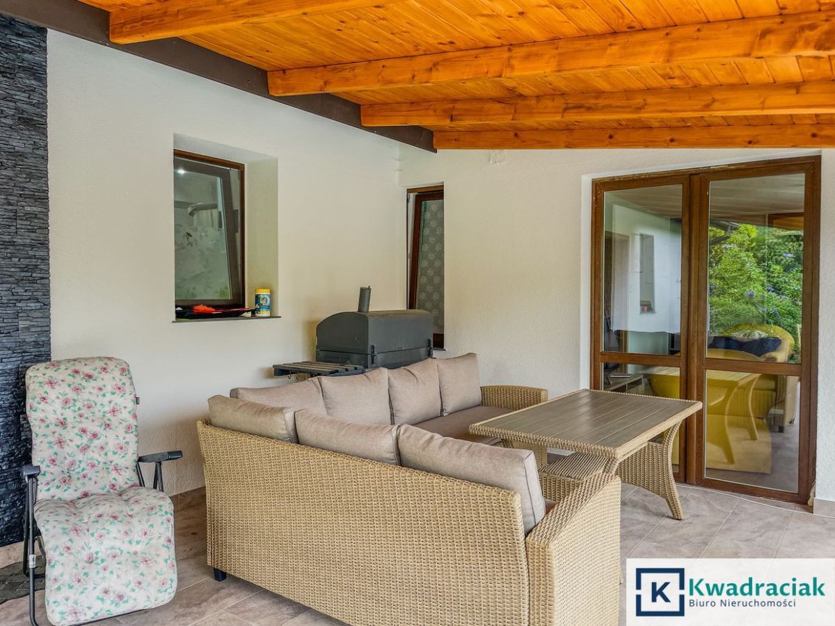 dom wolnostojący, 5 pokoi Bieździadka. Zdjęcie 22