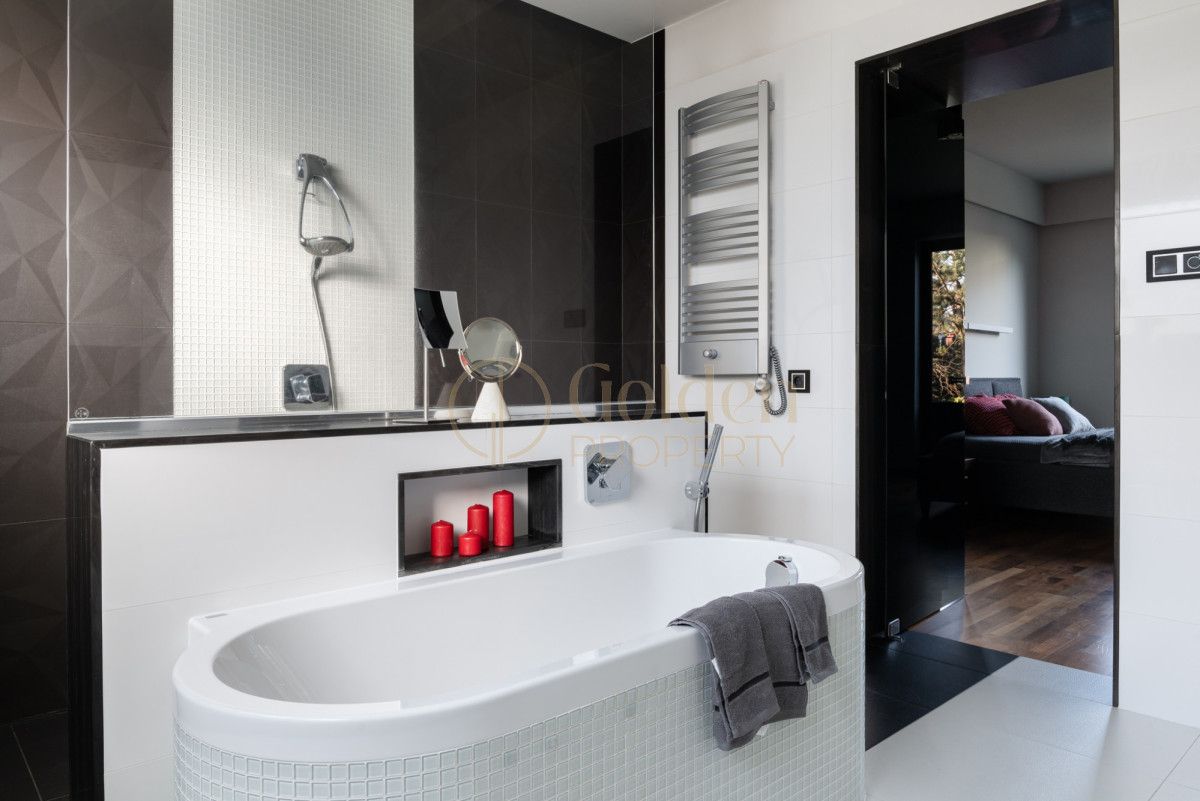 dom wolnostojący, 7 pokoi Straszyn, ul. Jowisza. Zdjęcie 14