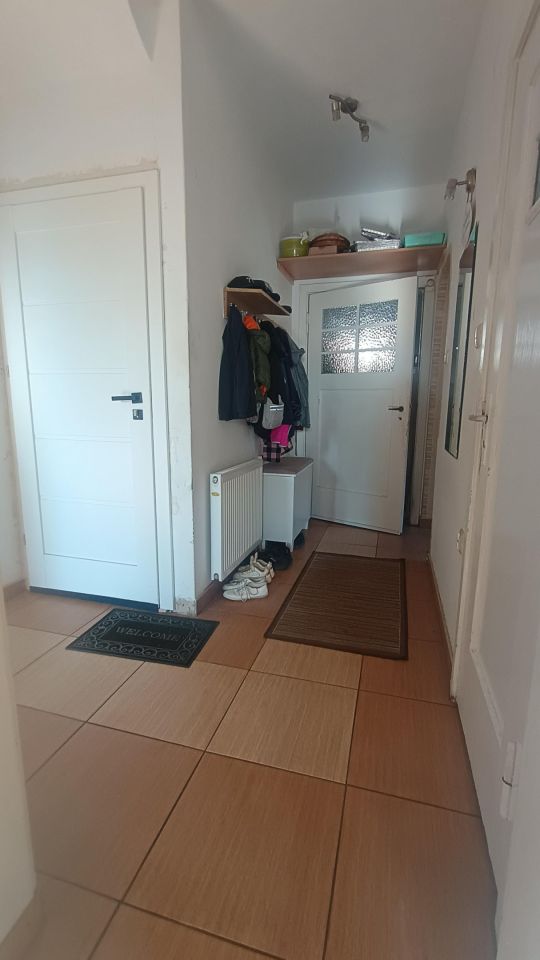 bliźniak, 7 pokoi Jasień. Zdjęcie 7