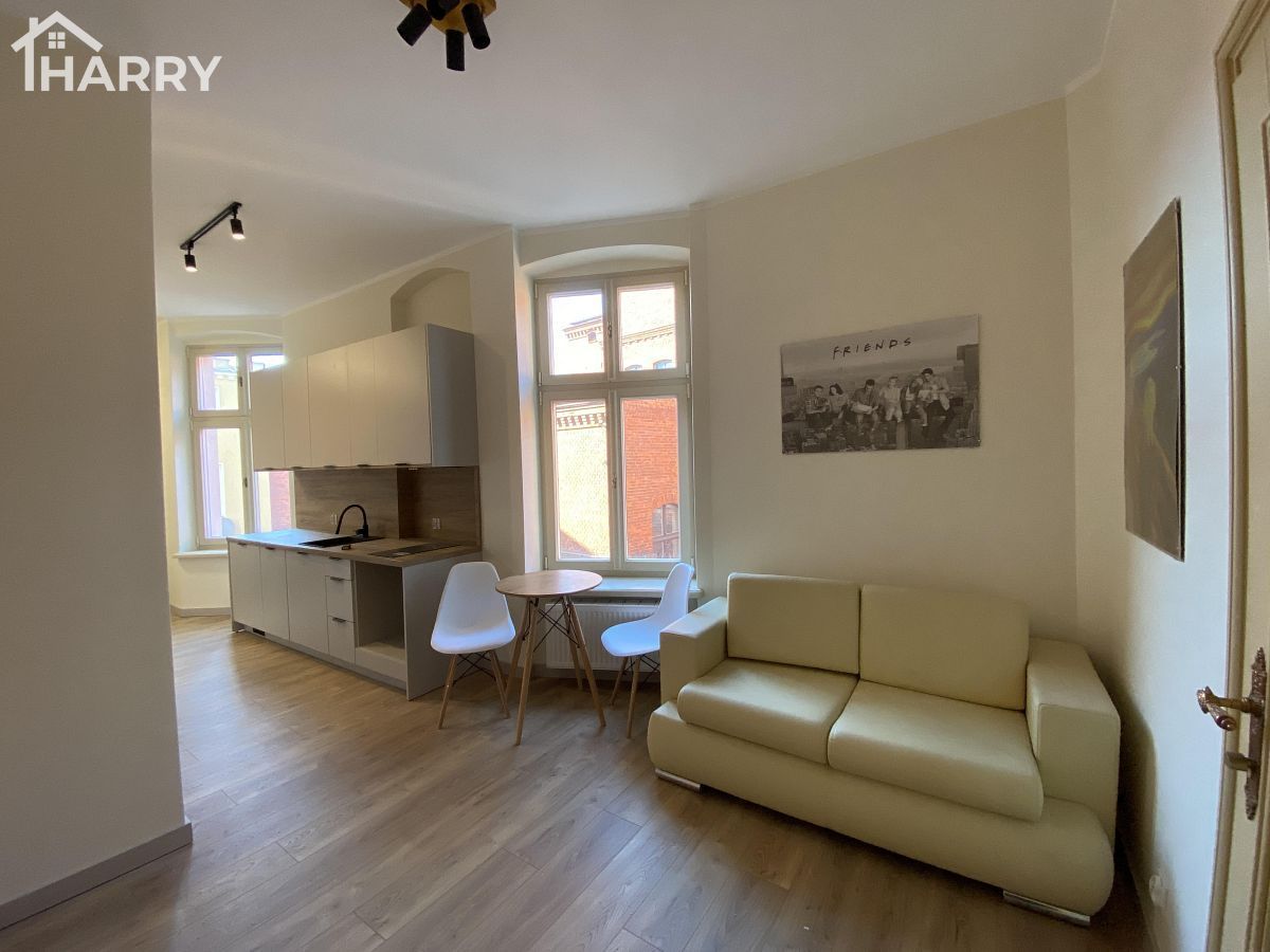 Mieszkanie 2-pokojowe Toruń Centrum, pl. św. Katarzyny. Zdjęcie 2