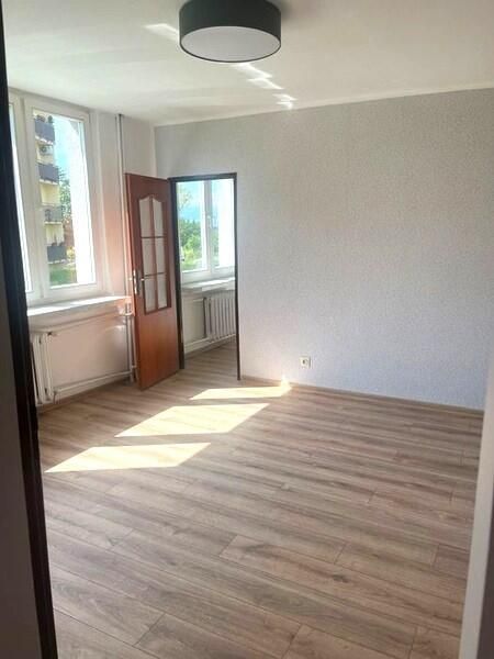 Mieszkanie 3-pokojowe Zabrze Zaborze, ul. Leszczynowa. Zdjęcie 3