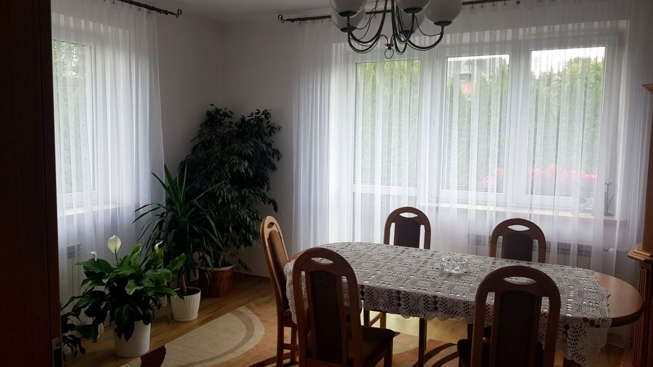 dom wolnostojący, 8 pokoi Męcina. Zdjęcie 11