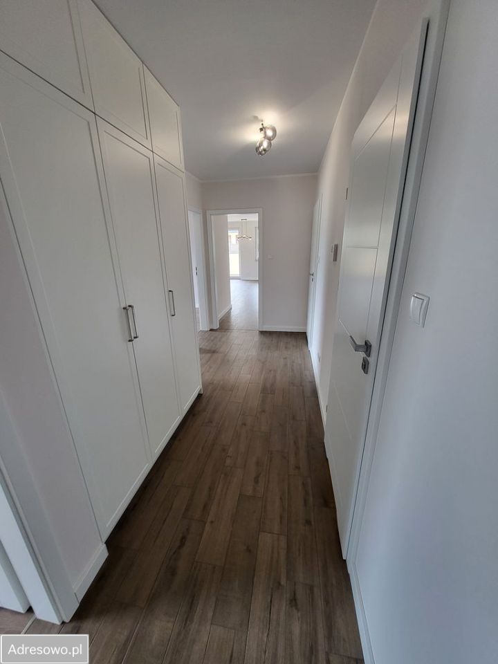 Mieszkanie 4-pokojowe Trzebnica. Zdjęcie 8