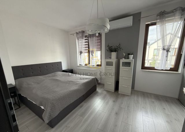 dom szeregowy, 4 pokoje Wrocław Ołtaszyn. Zdjęcie 12