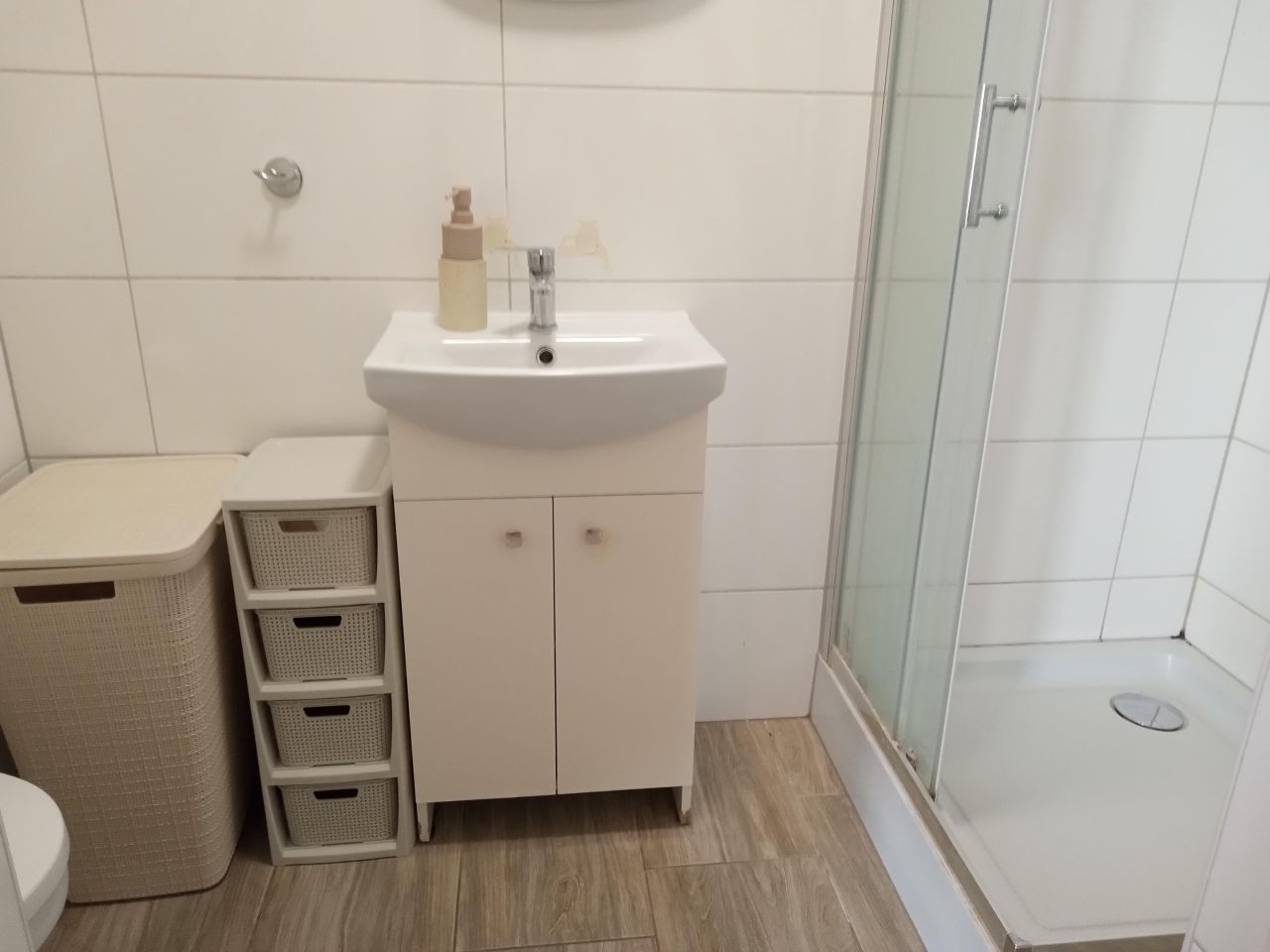 dom wolnostojący, 5 pokoi Laski, ul. Jana Wieczorka. Zdjęcie 9