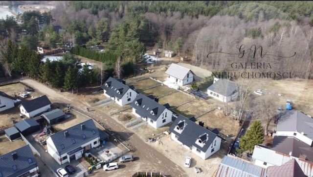 bliźniak, 3 pokoje Dobre Miasto. Zdjęcie 1