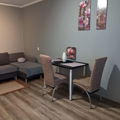 Mieszkanie 2-pokojowe Kielce Bocianek, ul. Stanisława Wyspiańskiego. Zdjęcie 1