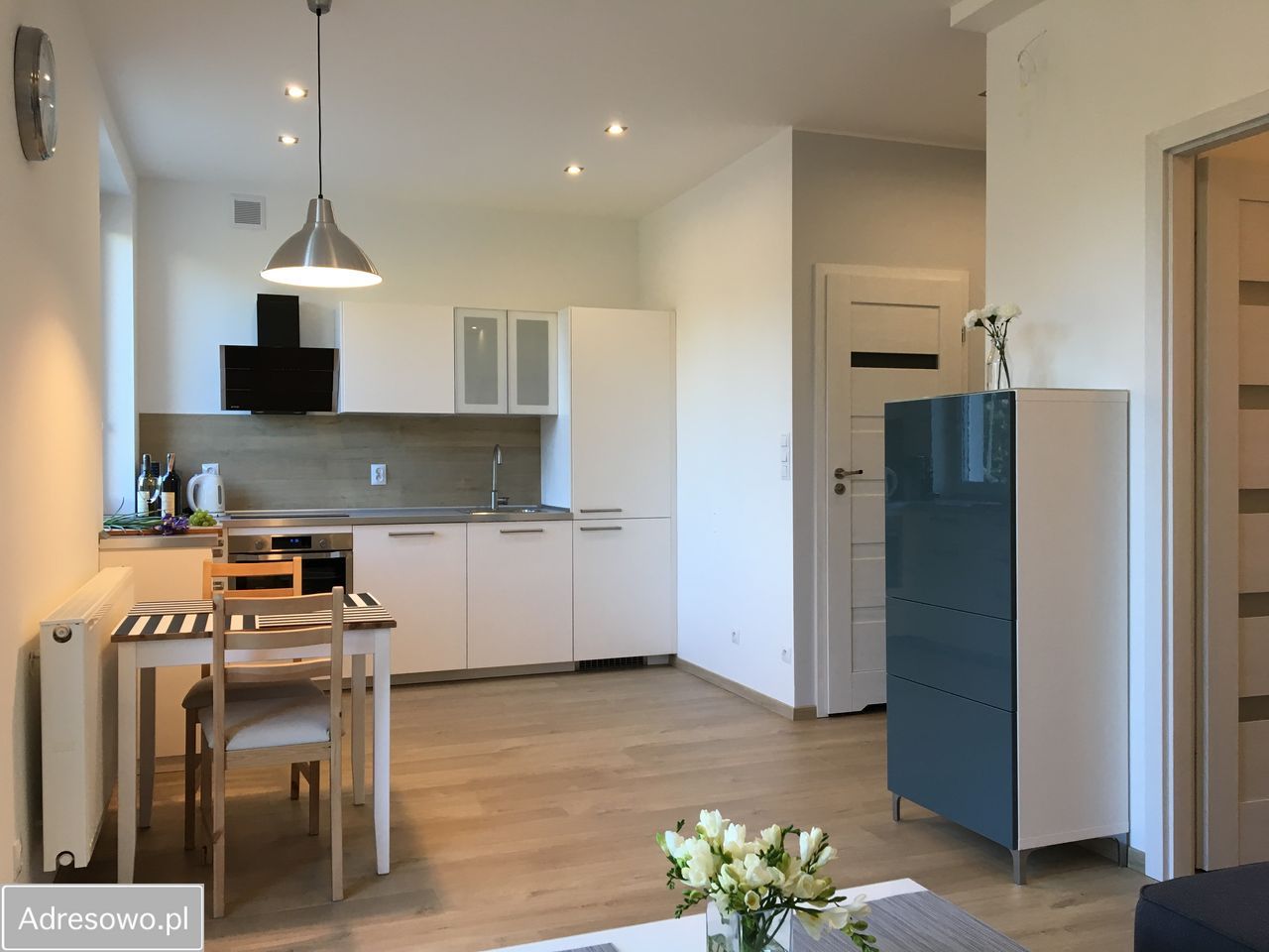 Mieszkanie 2-pokojowe Gdynia Śródmieście, ul. Armii Krajowej. Zdjęcie 2