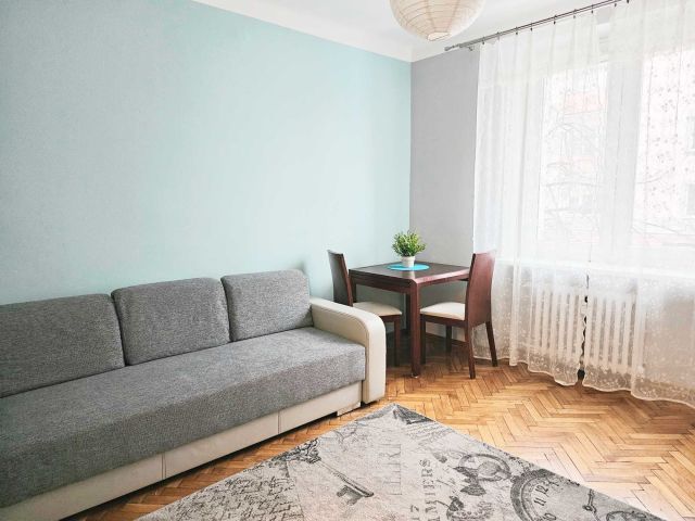 Mieszkanie 1-pokojowe Radom Śródmieście, ul. Romualda Traugutta. Zdjęcie 1