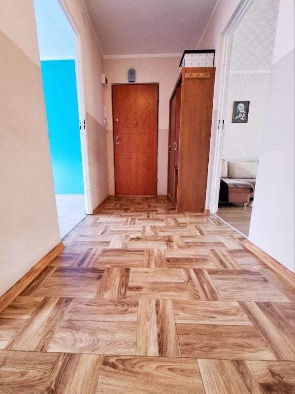 Mieszkanie 4-pokojowe Koło Blizna, ul. Kolejowa. Zdjęcie 5