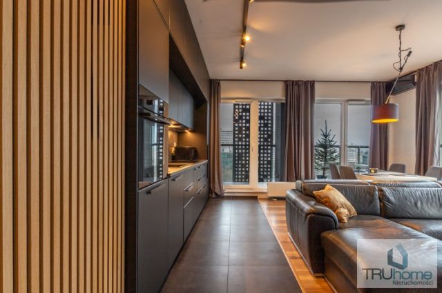 Mieszkanie 3-pokojowe Katowice Śródmieście, ul. Sokolska. Zdjęcie 2