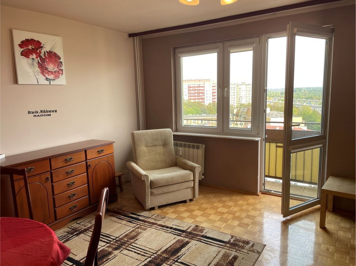 Mieszkanie 2-pokojowe Radom Gołębiów, ul. Andrzeja Struga. Zdjęcie 2