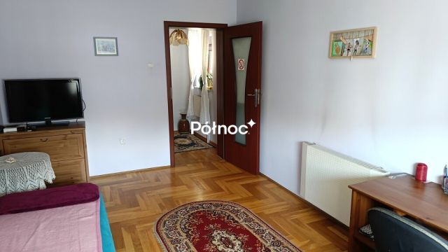 dom wolnostojący, 5 pokoi Bolesławiec, ul. Czerwonych Maków. Zdjęcie 14